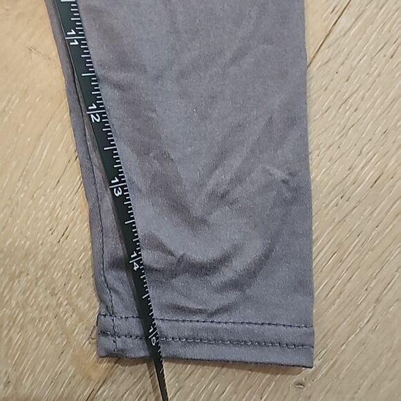 Gray leggings size 5 - Picture 7 of 9